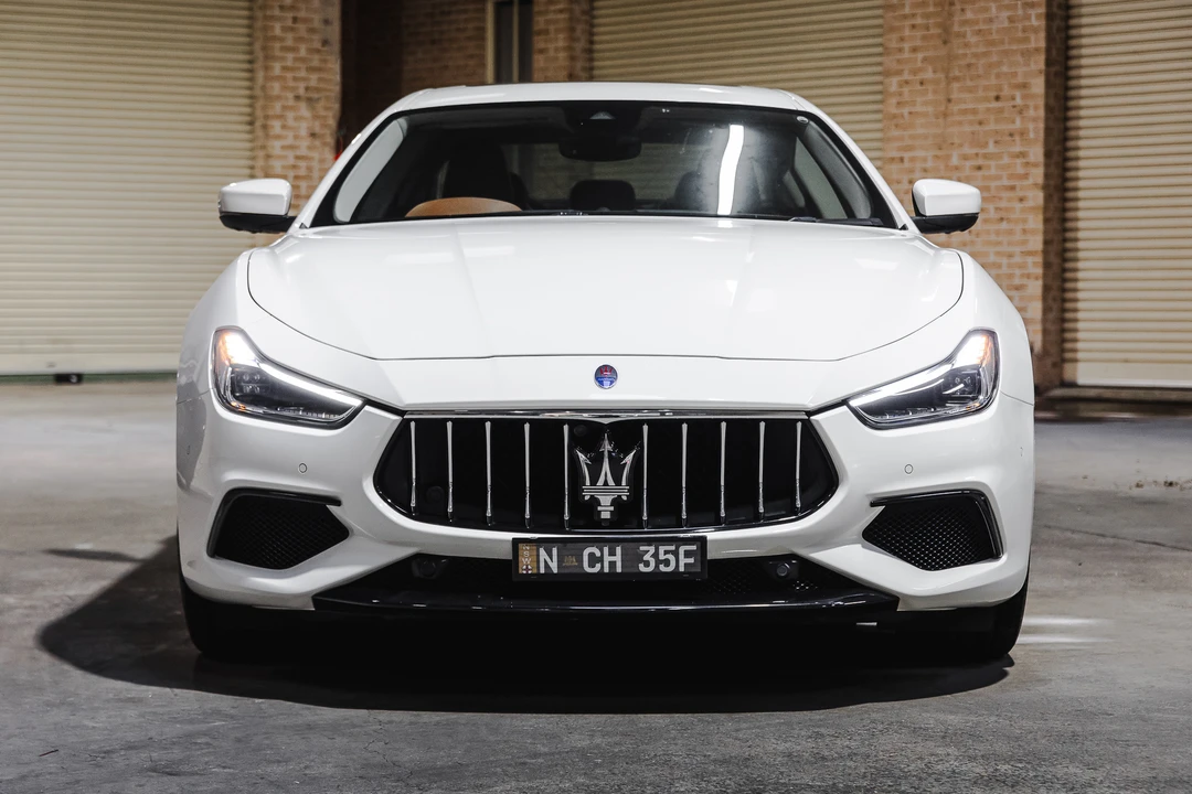 2019 Maserati Ghibli 3rd Gen - Image 2 of 31