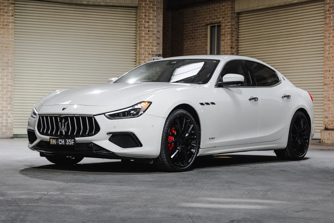 2019 Maserati Ghibli 3rd Gen - Image 18 of 31