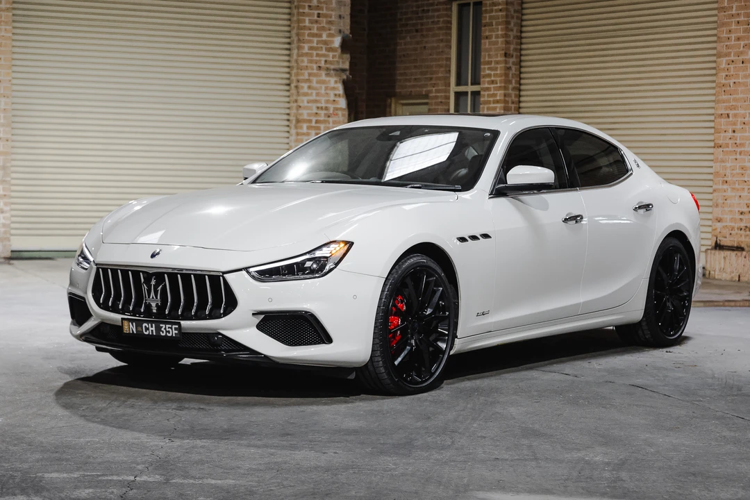 2019 Maserati Ghibli 3rd Gen - Image 11 of 31