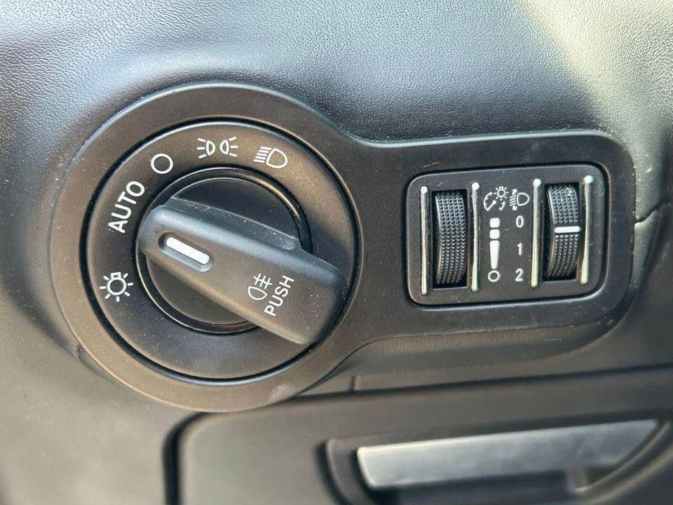 2019 Maserati Ghibli 3rd Gen - Image 12 of 16