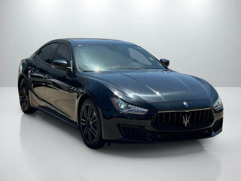 2019 Maserati Ghibli 3rd Gen - Image 2 of 16