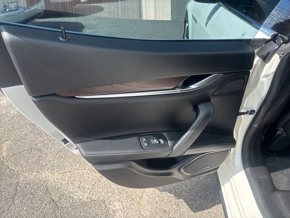 2019 Maserati Ghibli 3rd Gen - Image 14 of 20