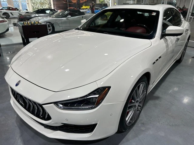 2019 Maserati Ghibli 3rd Gen - Image 10 of 20