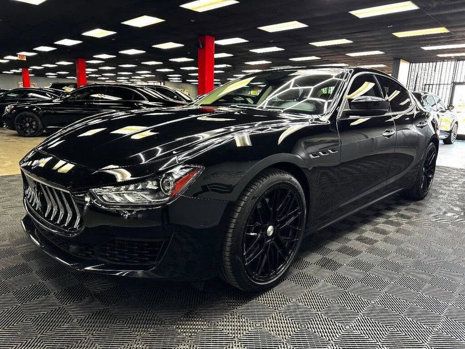 2019 Maserati Ghibli 3rd Gen - Image 7 of 31