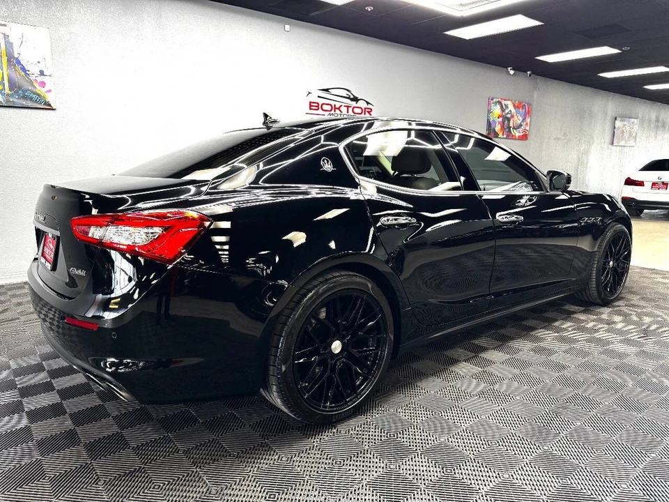 2019 Maserati Ghibli 3rd Gen - Image 13 of 21