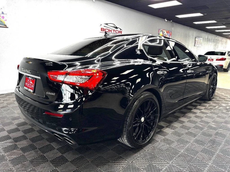 2019 Maserati Ghibli 3rd Gen - Image 14 of 31