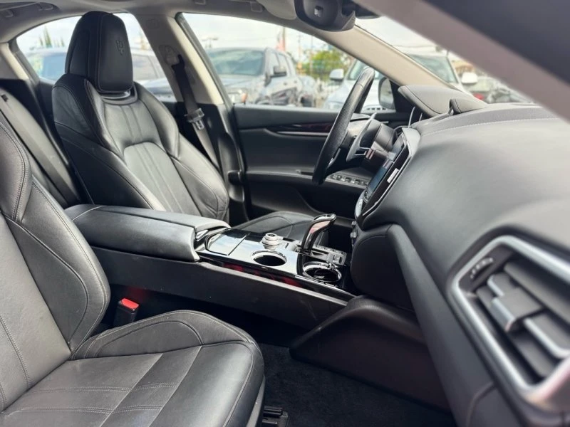 2019 Maserati Ghibli 3rd Gen - Image 6 of 20