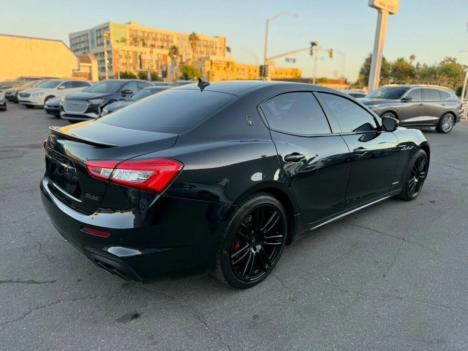 2019 Maserati Ghibli 3rd Gen - Image 4 of 21