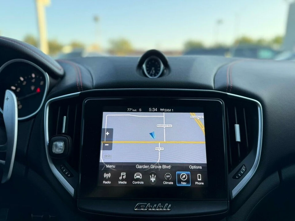 2019 Maserati Ghibli 3rd Gen - Image 15 of 21
