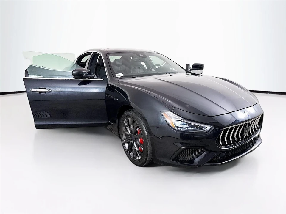 2019 Maserati Ghibli 3rd Gen - Image 17 of 18