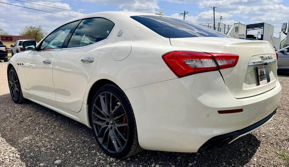 2019 Maserati Ghibli 3rd Gen - Image 4 of 9