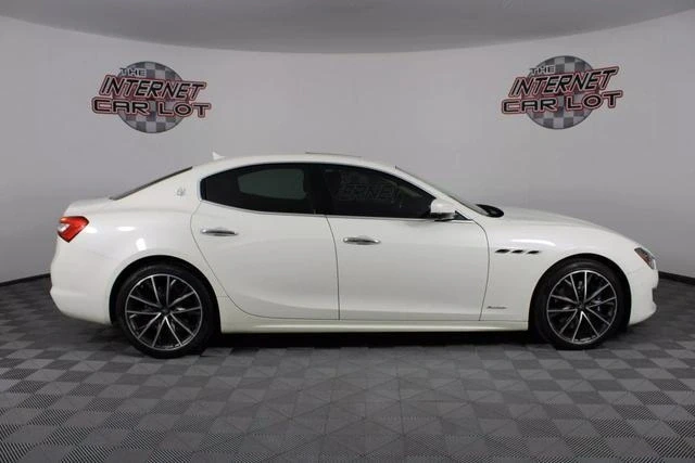 2019 Maserati Ghibli 3rd Gen - Image 8 of 12