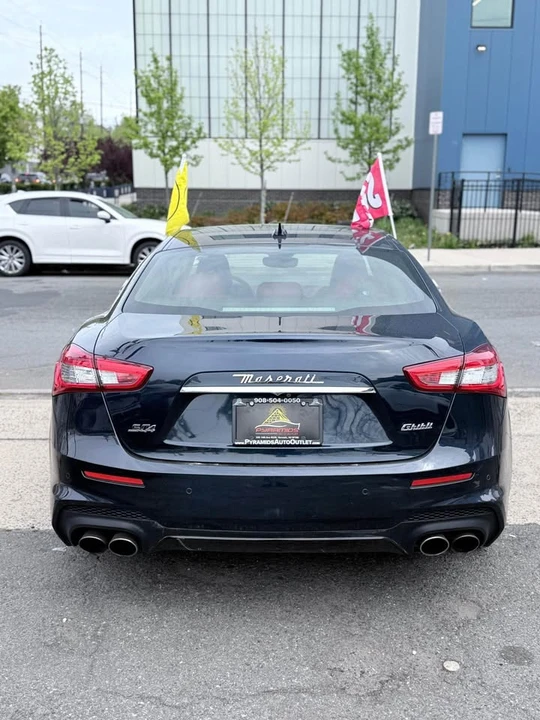 2019 Maserati Ghibli 3rd Gen - Image 4 of 12