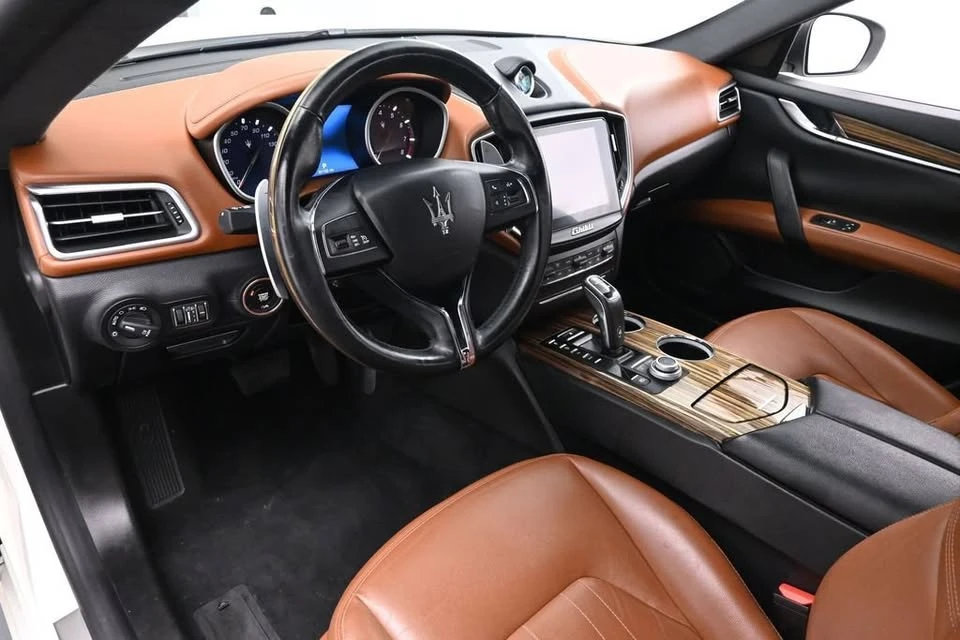 2019 Maserati Ghibli 3rd Gen - Image 10 of 19