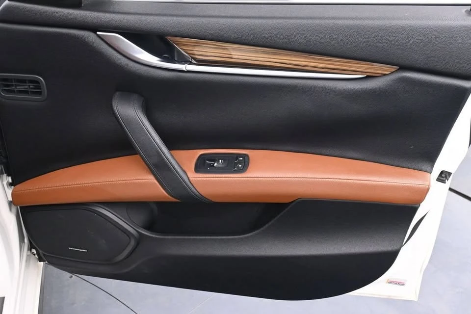 2019 Maserati Ghibli 3rd Gen - Image 19 of 19
