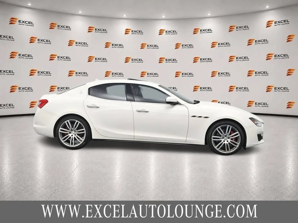 2019 Maserati Ghibli 3rd Gen - Image 6 of 19