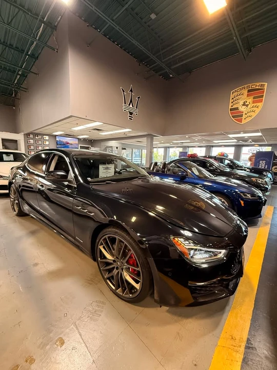 2019 Maserati Ghibli 3rd Gen - Image 2 of 7