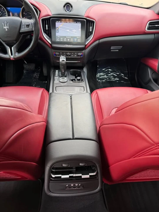 2019 Maserati Ghibli 3rd Gen - Image 9 of 13