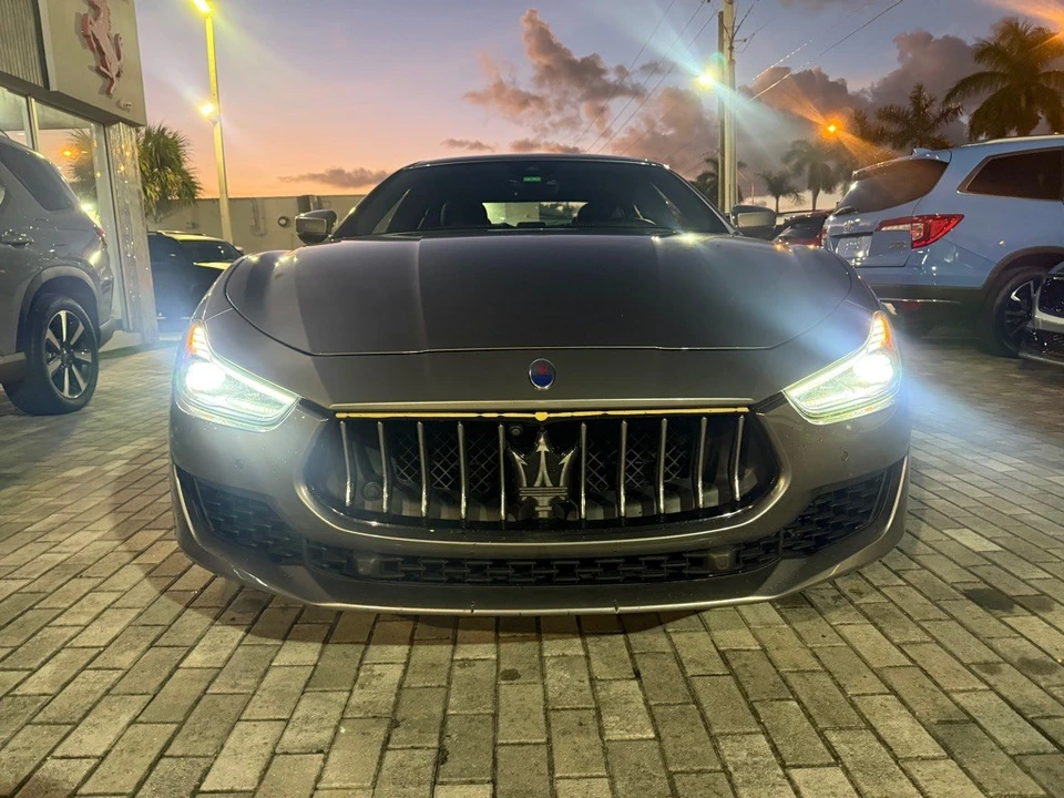 2019 Maserati Ghibli 3rd Gen - Image 2 of 31
