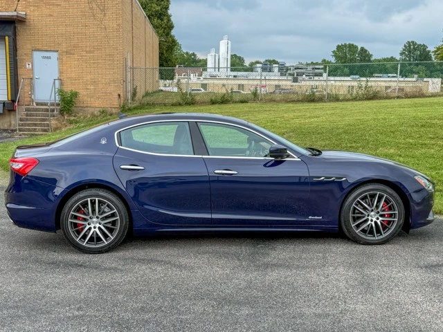 2019 Maserati Ghibli 3rd Gen - Image 8 of 31
