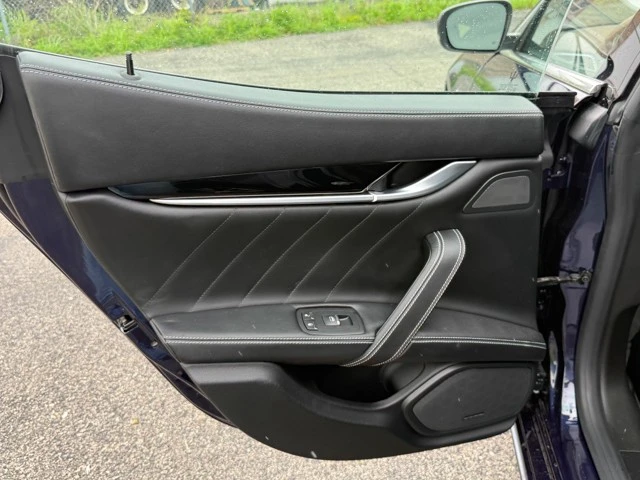 2019 Maserati Ghibli 3rd Gen - Image 27 of 31