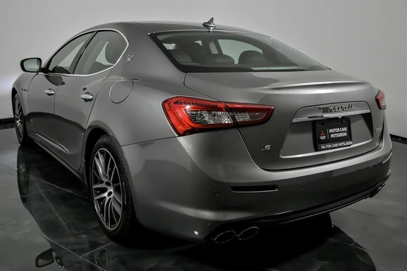2019 Maserati Ghibli 3rd Gen - Image 9 of 12