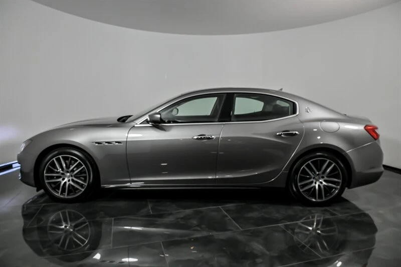 2019 Maserati Ghibli 3rd Gen - Image 7 of 21