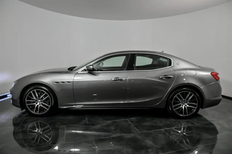 2019 Maserati Ghibli 3rd Gen - Image 7 of 12