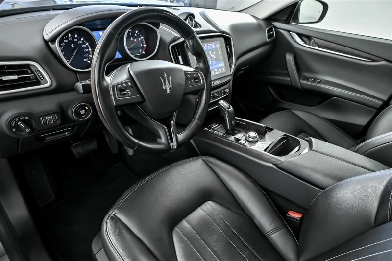 2019 Maserati Ghibli 3rd Gen - Image 19 of 21