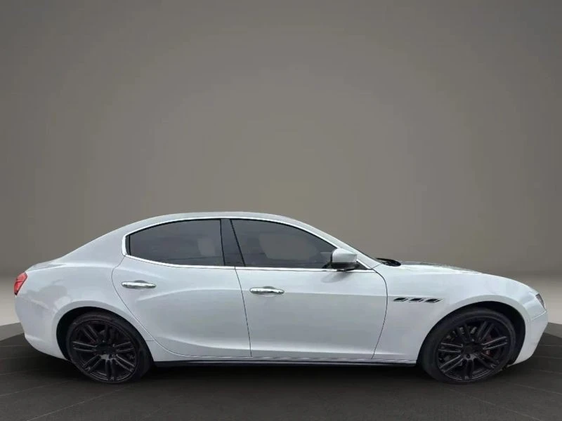 2019 Maserati Ghibli 3rd Gen - Image 4 of 12