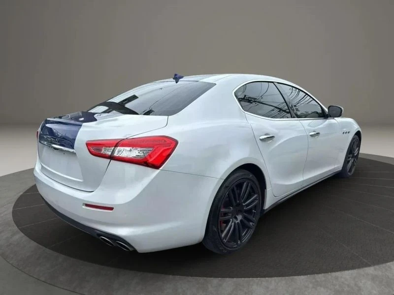 2019 Maserati Ghibli 3rd Gen - Image 5 of 12