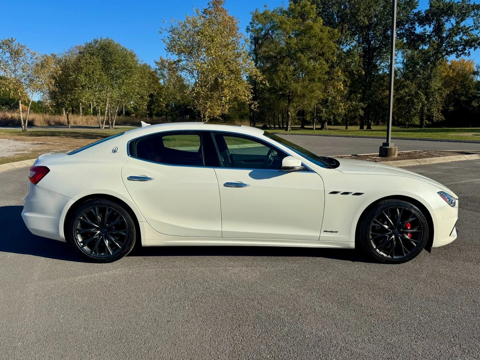 2019 Maserati Ghibli 3rd Gen - Image 6 of 12