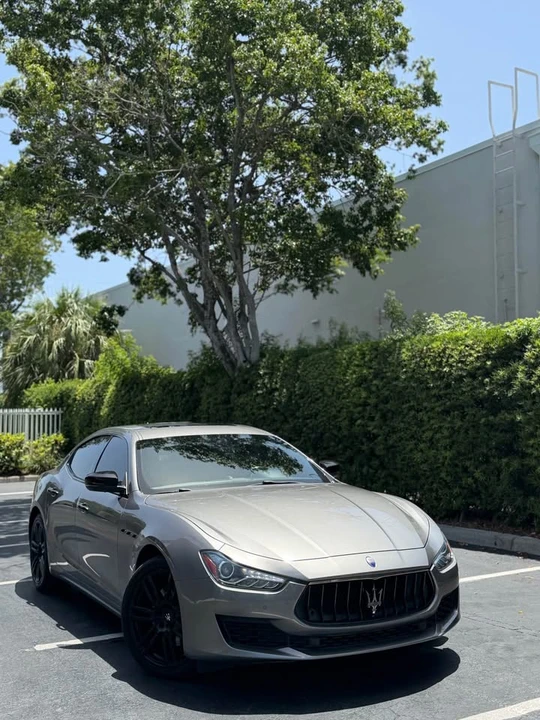 2019 Maserati Ghibli 3rd Gen - Image 2 of 19