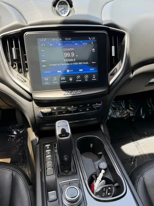 2019 Maserati Ghibli 3rd Gen - Image 10 of 19
