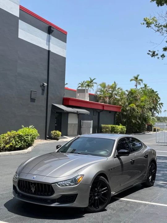 2019 Maserati Ghibli 3rd Gen - Image 15 of 19