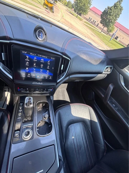 2019 Maserati Ghibli 3rd Gen - Image 11 of 19