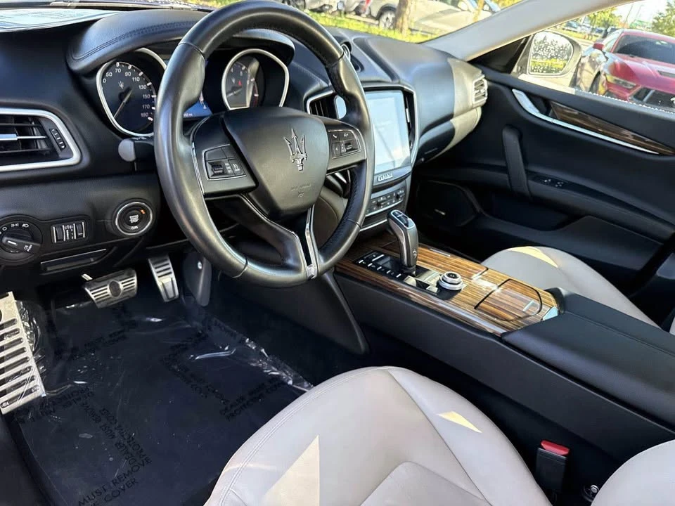 2019 Maserati Ghibli 3rd Gen - Image 14 of 20