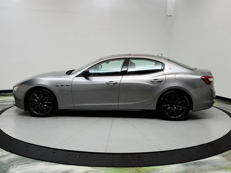 2019 Maserati Ghibli 3rd Gen - Image 8 of 12