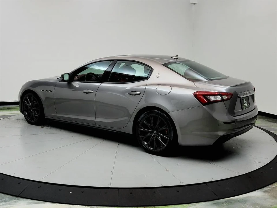 2019 Maserati Ghibli 3rd Gen - Image 7 of 12