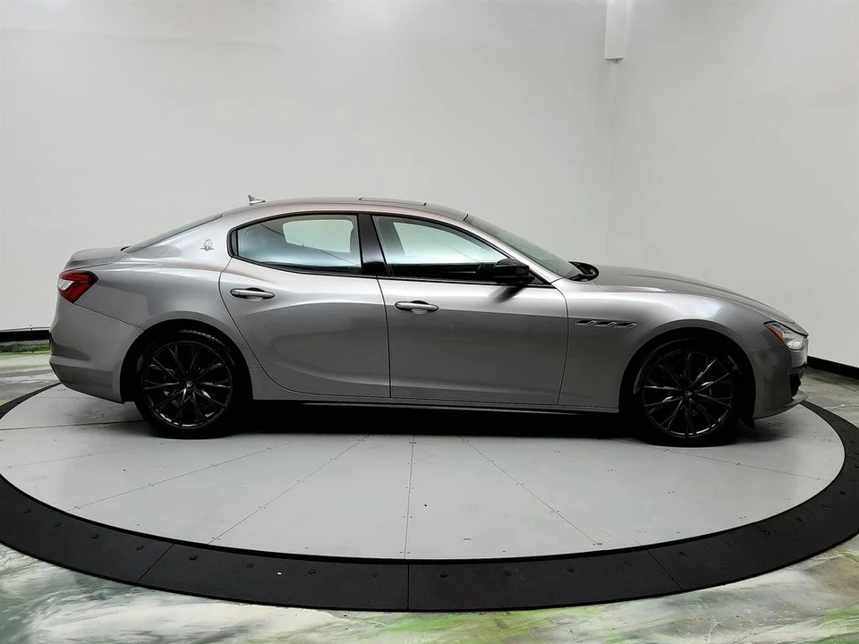 2019 Maserati Ghibli 3rd Gen - Image 4 of 12