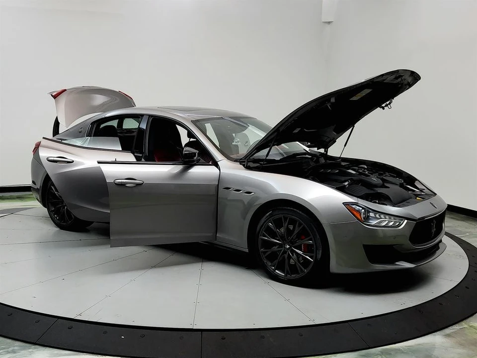 2019 Maserati Ghibli 3rd Gen - Image 10 of 12