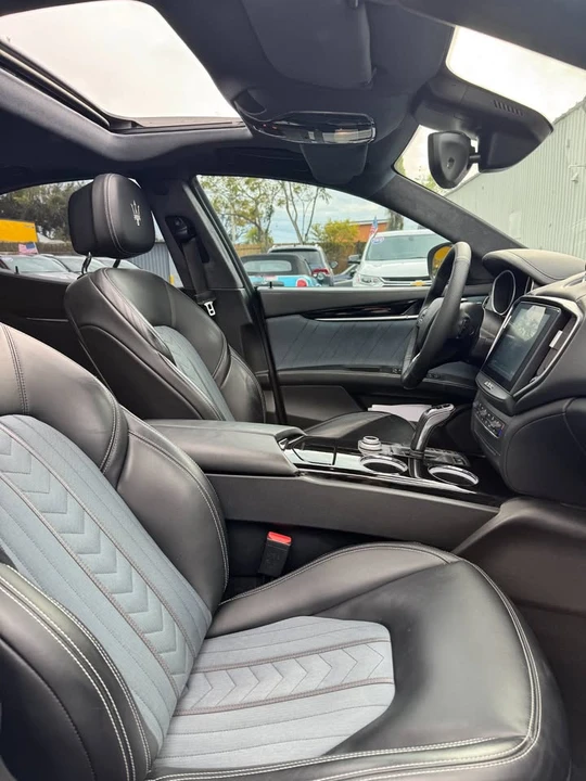 2019 Maserati Ghibli 3rd Gen - Image 12 of 16