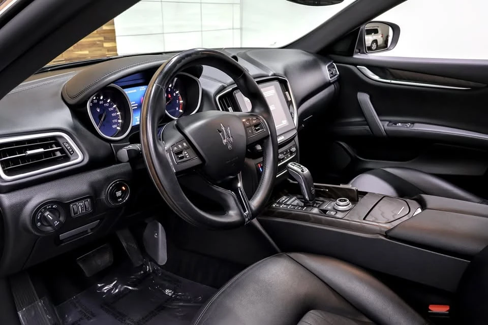2019 Maserati Ghibli 3rd Gen - Image 10 of 19