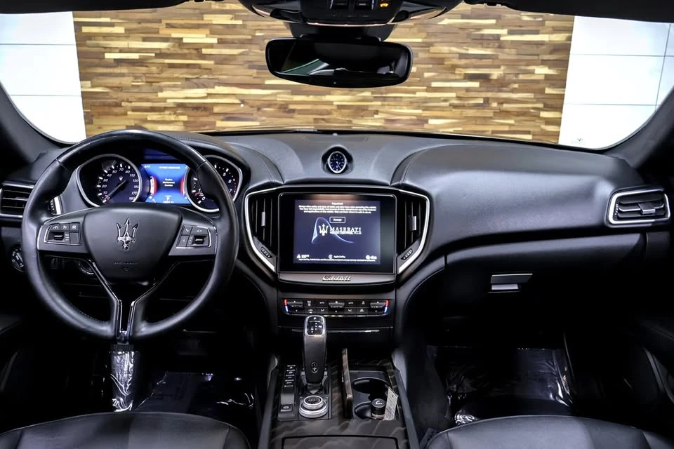 2019 Maserati Ghibli 3rd Gen - Image 11 of 19