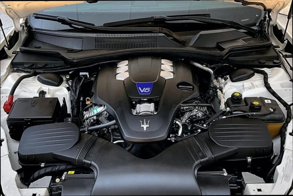 2019 Maserati Ghibli 3rd Gen - Image 7 of 14