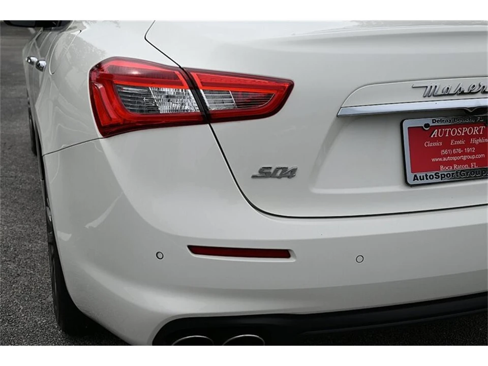 2019 Maserati Ghibli 3rd Gen - Image 16 of 31