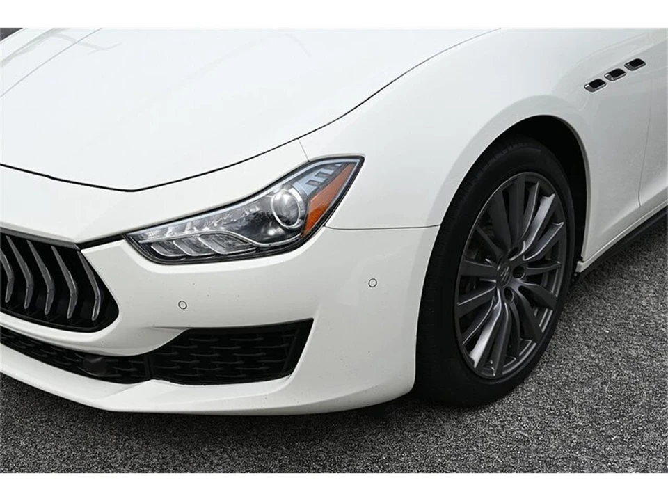 2019 Maserati Ghibli 3rd Gen - Image 12 of 31