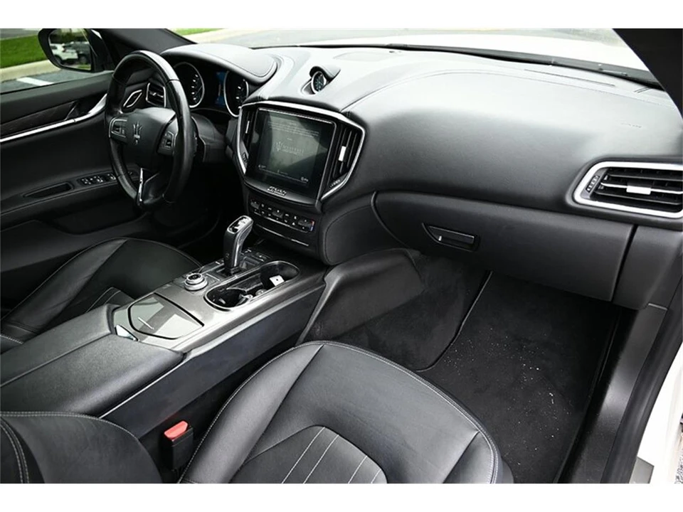 2019 Maserati Ghibli 3rd Gen - Image 24 of 31