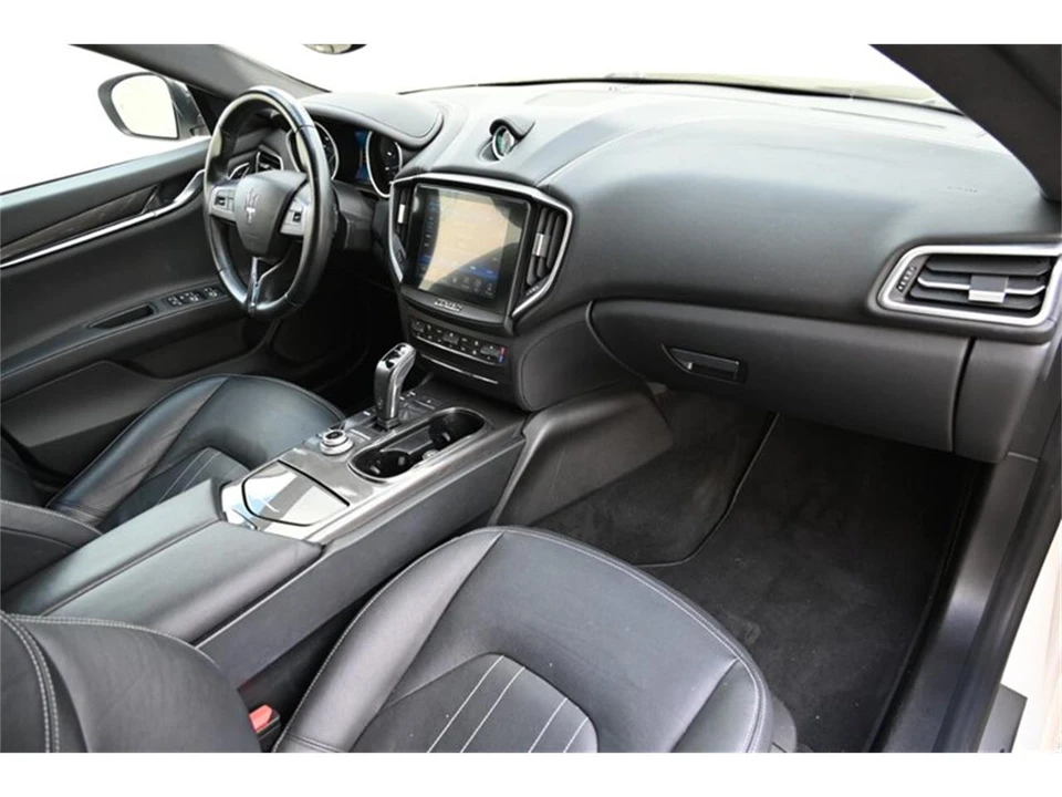 2019 Maserati Ghibli 3rd Gen - Image 18 of 31