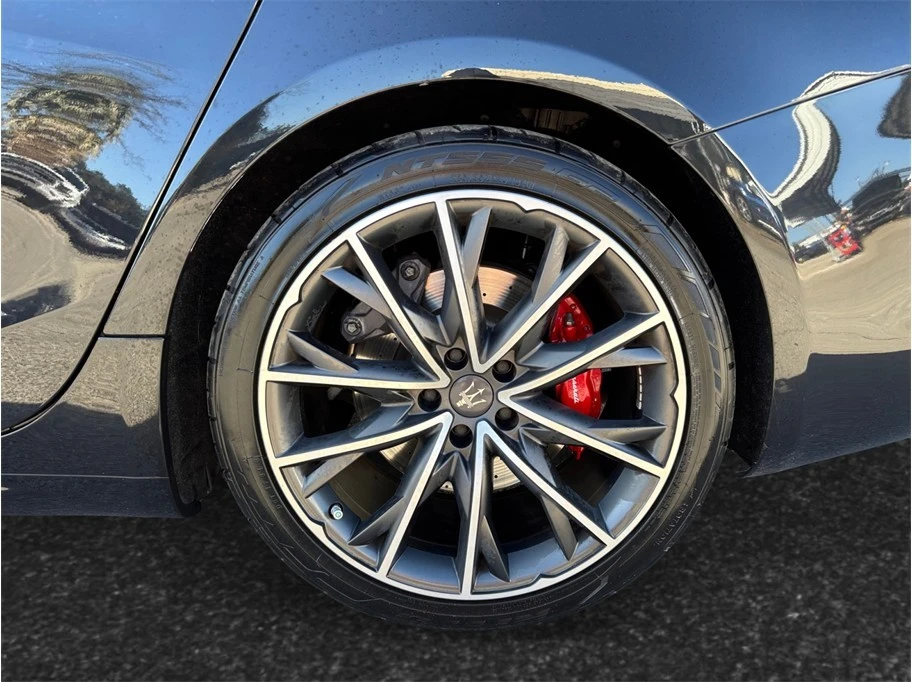 2019 Maserati Ghibli 3rd Gen - Image 15 of 21